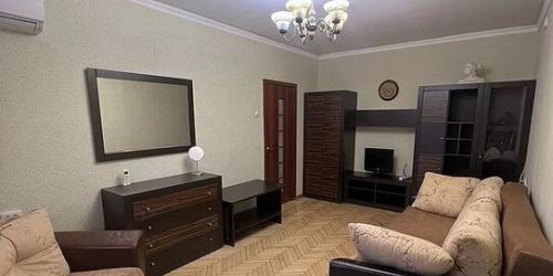 1-комн квартира улица Бориса Галушкина,  д. 10