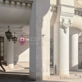 Продажа 4-комн квартиры на вторичном рынке Бронная М. ул,  д. 44