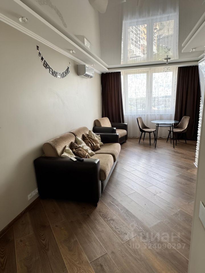 Продажа студии Северный кв-л, д. Сапроново, Купелинка мкр, 24