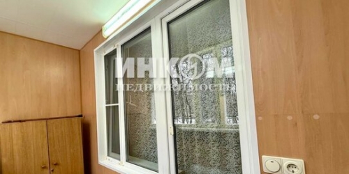2-комн квартира улица Генерала Антонова,  д. 8