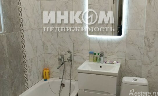 Продажа 2-комн квартиры на вторичном рынке ул Уржумская,  д. 3,  к. 2