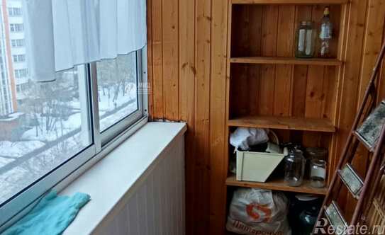 Продажа 2-комн квартиры на вторичном рынке ул Ангарская,  д. 17