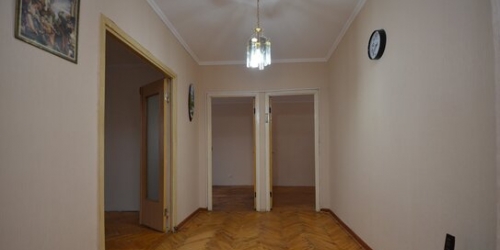 3-комн квартира Осенний б-р,  д. 12,  к. 9