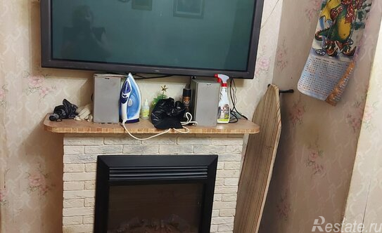 Продажа 4-комн квартиры на вторичном рынке улица Подводника Кузьмина,  д. 11