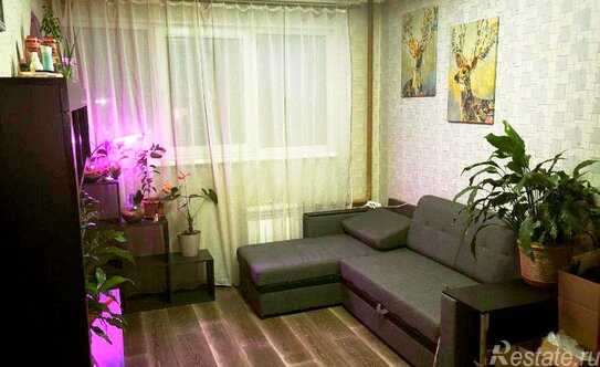 Продажа 3-комн квартиры на вторичном рынке Кузнецова пр-кт,  д. 33