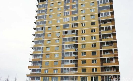 Продажа 1-комн квартиры на вторичном рынке Лобня г, Свободный проезд,  д. 9