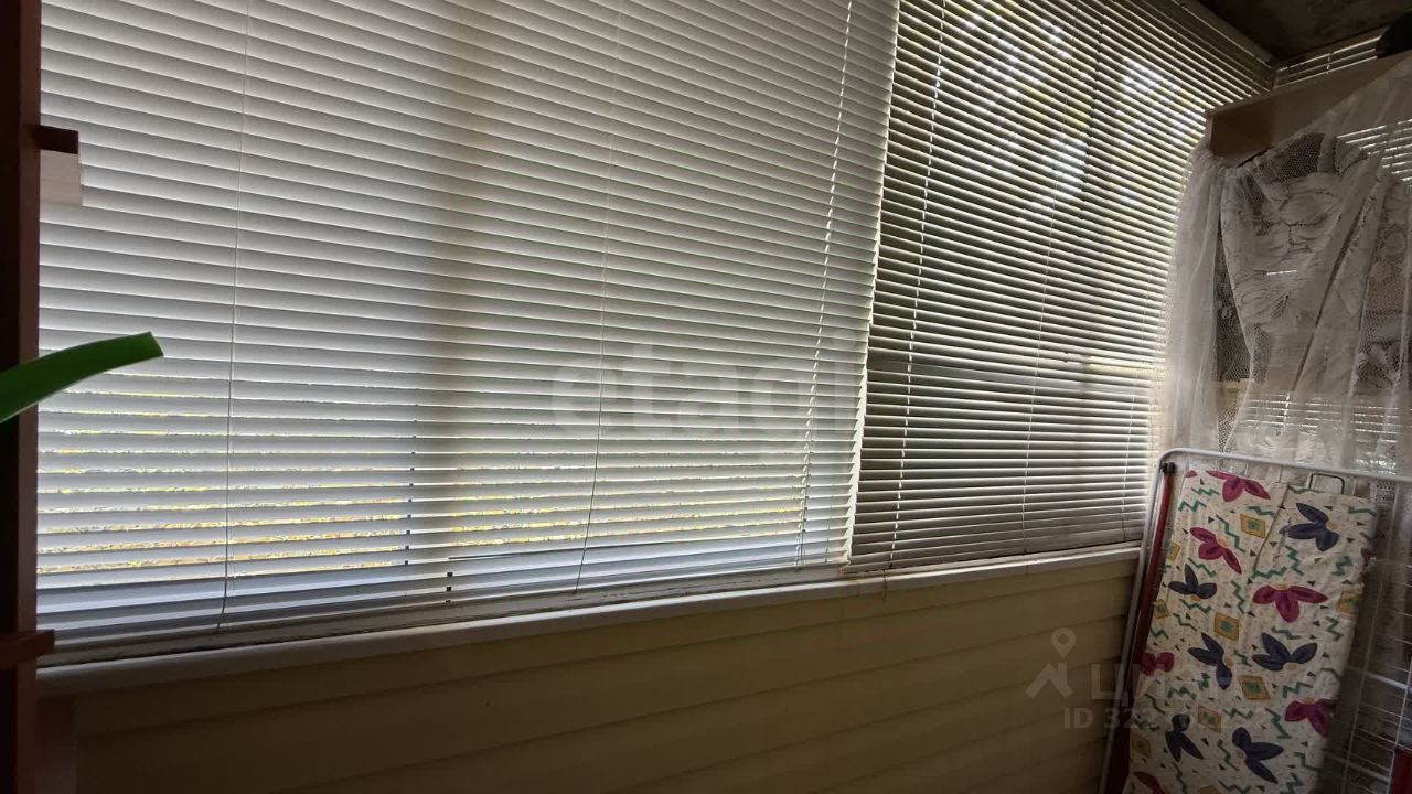 Продажа 2-комн квартиры на вторичном рынке Кириши, проспект Ленина, 17В