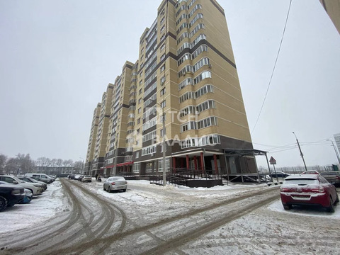 Продажа 1-комн квартиры на вторичном рынке Свердловский, улица Алексея Короткова,  д. 1