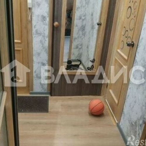 4-комн квартира улица Лёни Голикова,  д. 23