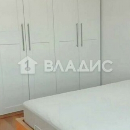 Продажа 1-комн квартиры на вторичном рынке Красногорск, Сходненская улица,  д. 10 к3
