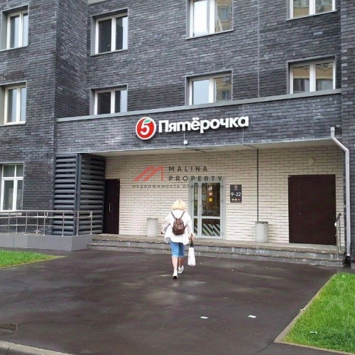 Торговое помещение Звенигород г, Восточный мкр,  д. 9