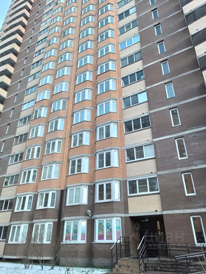 Продажа 1-комн квартиры на вторичном рынке дорога Кушелевская, 5к3