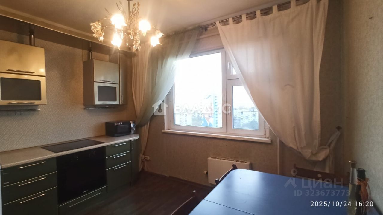 Аренда 3-комн квартиры на вторичном рынке Люберцы, Комсомольский проспект, 16/2