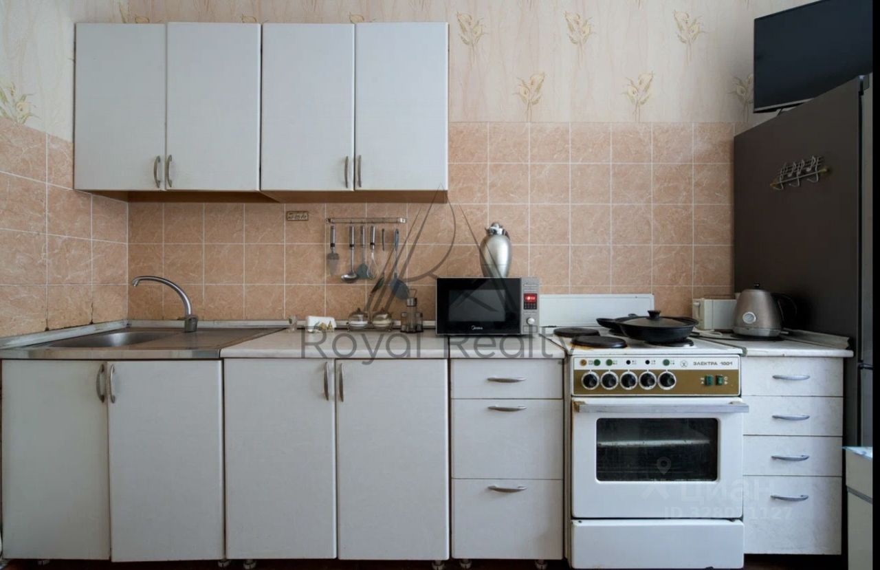 Продажа 2-комн квартиры на вторичном рынке Морская набережная, 35К2
