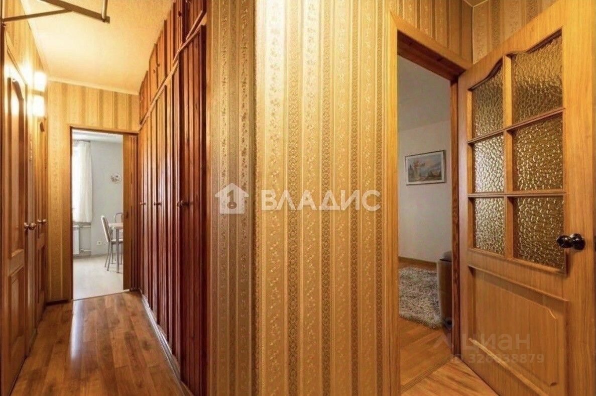 Продажа 3-комн квартиры на вторичном рынке Народная улица, 65