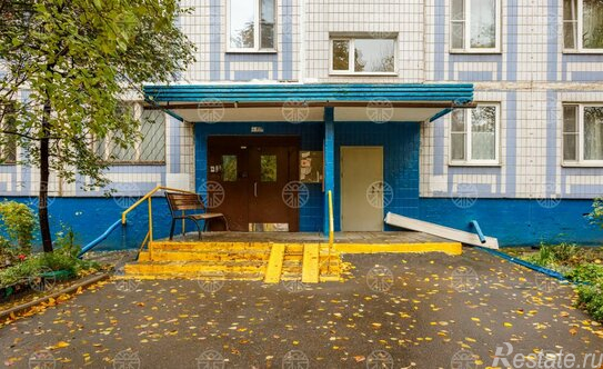 Продажа 3-комн квартиры на вторичном рынке ул Мусы Джалиля,  д. 34,  к. 3