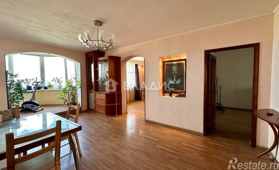 Продажа 4-комн квартиры на вторичном рынке Нахимовский пр-кт,  д. 33/2