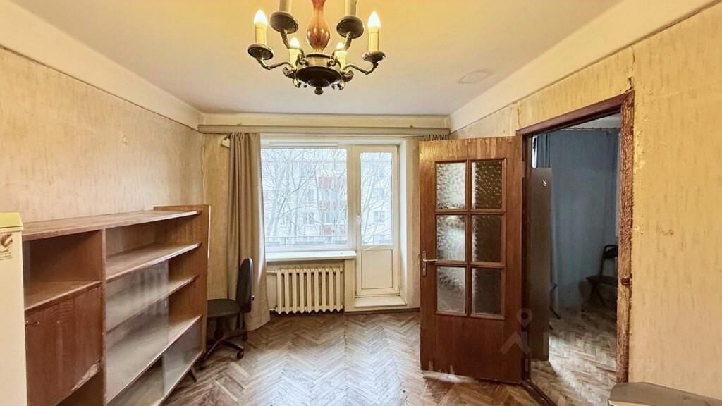 Продажа 2-комн квартиры на вторичном рынке Бассейная улица, 69
