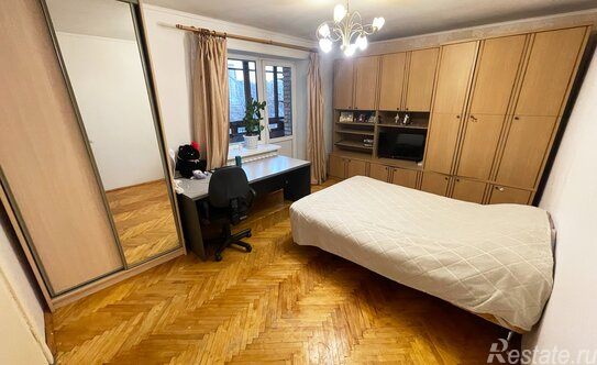 Продажа 1-комн квартиры на вторичном рынке Рыбацкий проспект,  д. 23/2