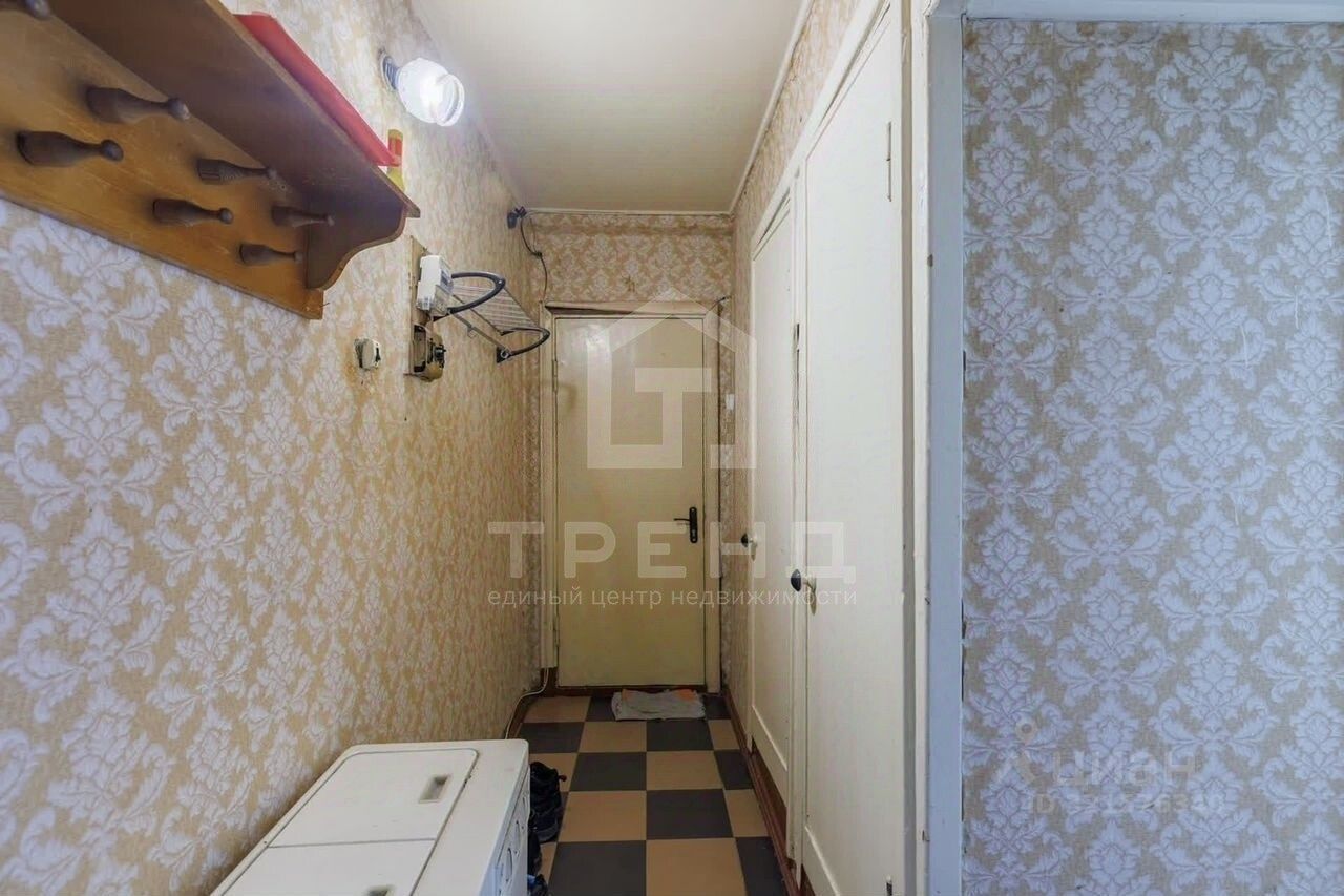 Продажа 2-комн квартиры на вторичном рынке проспект Большевиков, 71К2