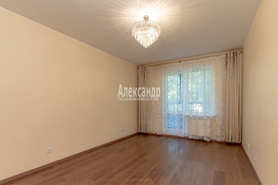 Продажа 2-комн квартиры на вторичном рынке Костромской просп.,  д. 10