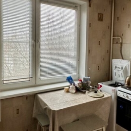 Продажа 2-комн квартиры на вторичном рынке Переяславская Б. ул,  д. 19
