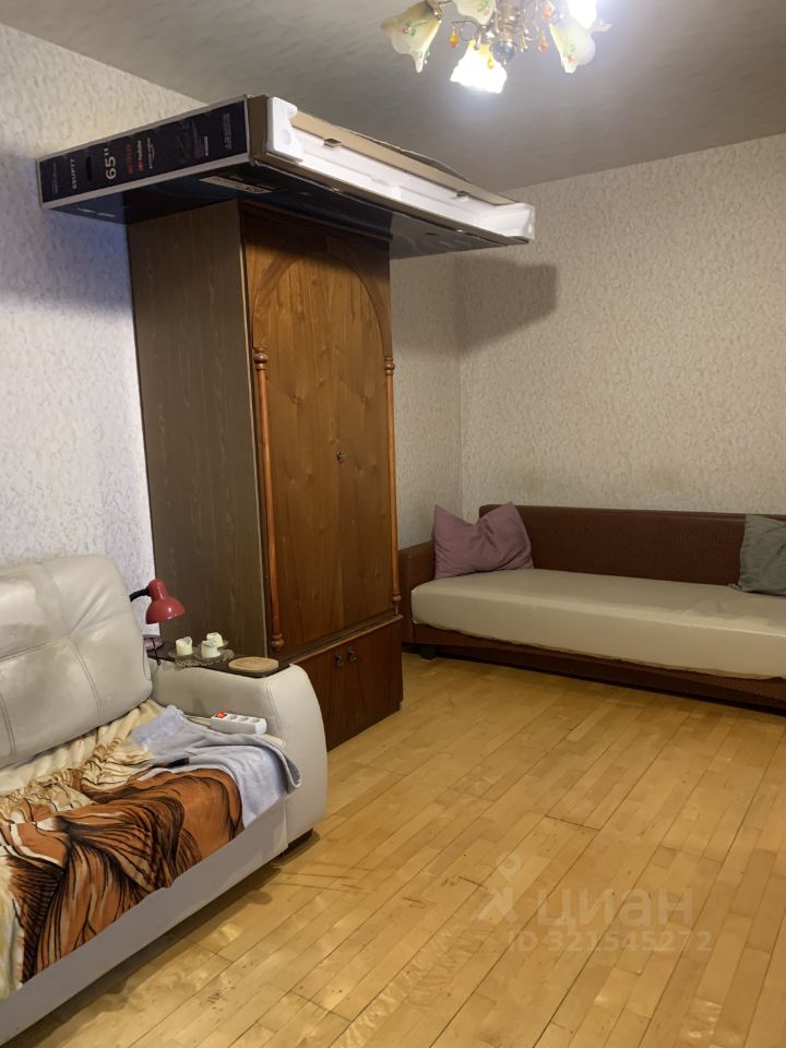 Продажа 2-комн квартиры на вторичном рынке Челобитьевское шоссе, 2к1