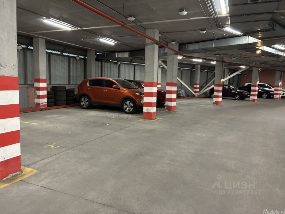 Продажа гаража Коломяжский проспект,  д. 15 к8