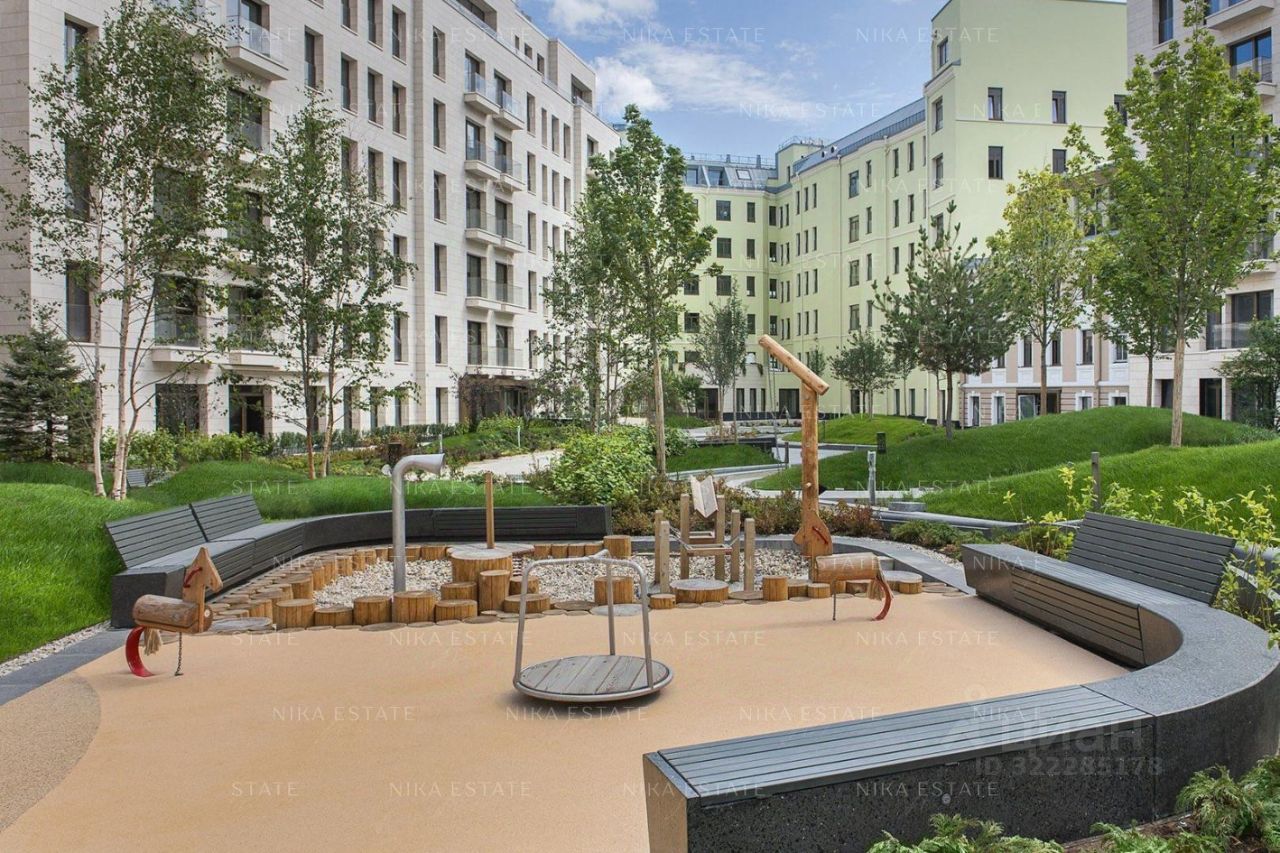 Продажа 4-комн квартиры на вторичном рынке улица Большая Полянка, 44