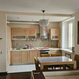 Продажа 3-комн квартиры на вторичном рынке Владимирская 1-я ул,  д. 3 к1