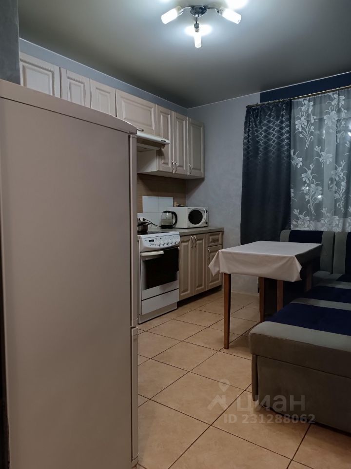 Аренда 1-комн квартиры на вторичном рынке Мурино, улица Шоссе в Лаврики, 55