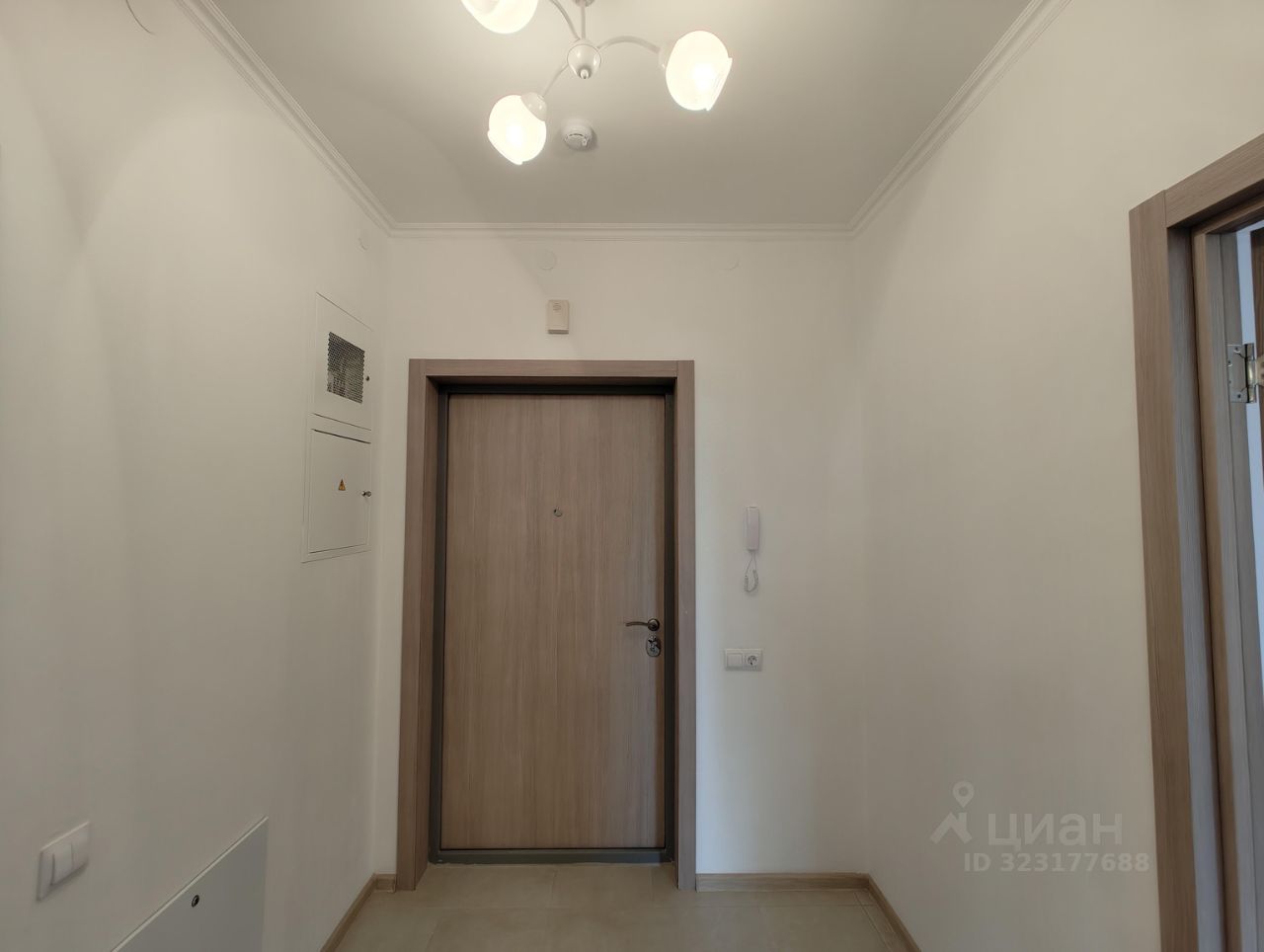 Продажа 1-комн квартиры на вторичном рынке Балаклавский проспект, 17