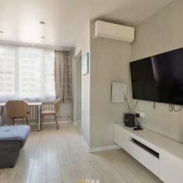 Продажа 3-комн квартиры на вторичном рынке ул Белы Куна,  д. 26,  к. 4