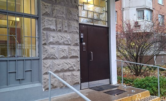 Продажа 2-комн квартиры на вторичном рынке проезд Нансена,  д. 5