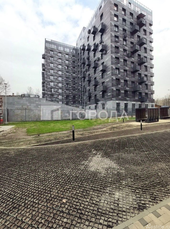 Продажа 1-комн квартиры на вторичном рынке улица Красных Зорь,  д. 33А