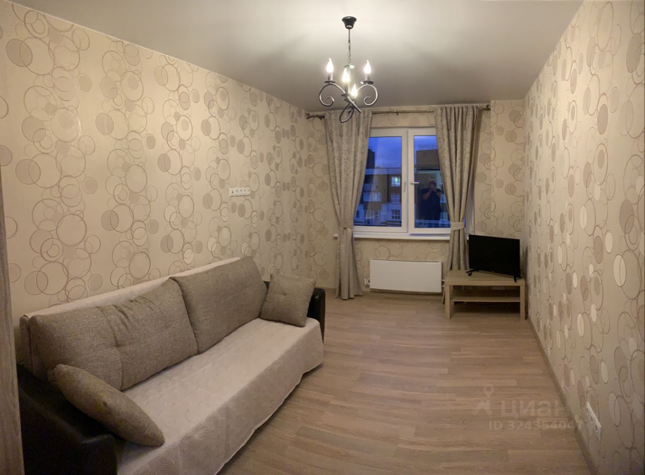 Аренда 1-комн квартиры на вторичном рынке Нахабино пгт, улица Покровская, 6