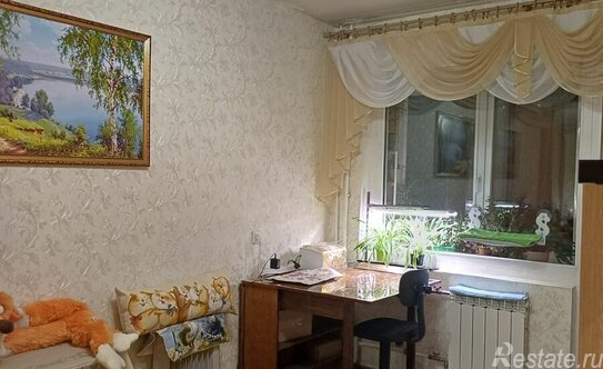 Продажа 2-комн квартиры на вторичном рынке Серебристый бульвар,  д. 24 к2