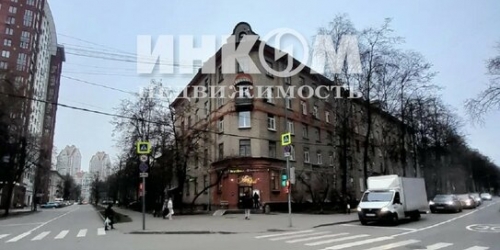 3-комн квартира улица Маршала Рыбалко,  д. 5