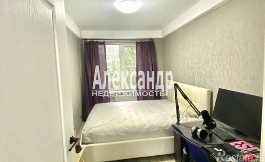 Продажа 2-комн квартиры на вторичном рынке ул Шотмана,  д. 9,  к. 1