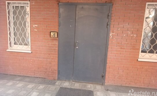 Продажа 1-комн квартиры на вторичном рынке Нахабино, ул Красноармейская,  д. 4Б