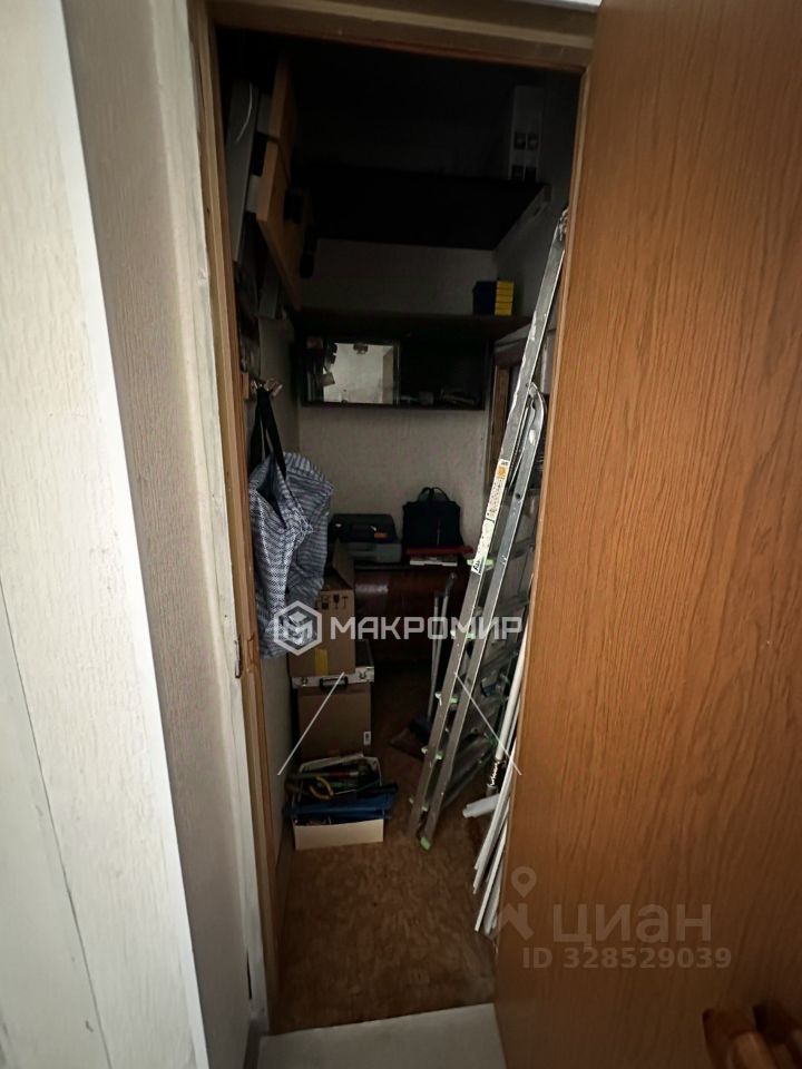 Продажа 2-комн квартиры на вторичном рынке улица Марьинский Парк, 41К2