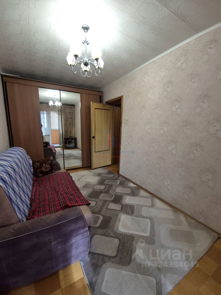 Продажа 2-комн квартиры на вторичном рынке Серпухов, Комсомольская улица, 4