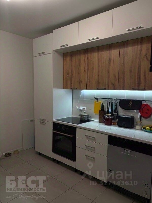 Продажа 3-комн квартиры на вторичном рынке Сиреневый бульвар, 33