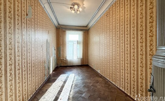 Продажа 3-комн квартиры на вторичном рынке Дегтярный пер,  д. 6