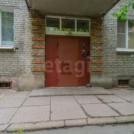 Продажа 1-комн квартиры на вторичном рынке Вёсельная улица,  д. 12