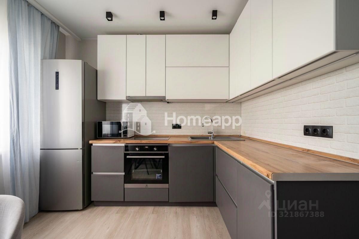 Продажа 2-комн квартиры на вторичном рынке улица Татьянин Парк, 19к3