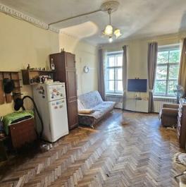 Продажа 4-комн квартиры на вторичном рынке Литейный пр-кт,  д. 51