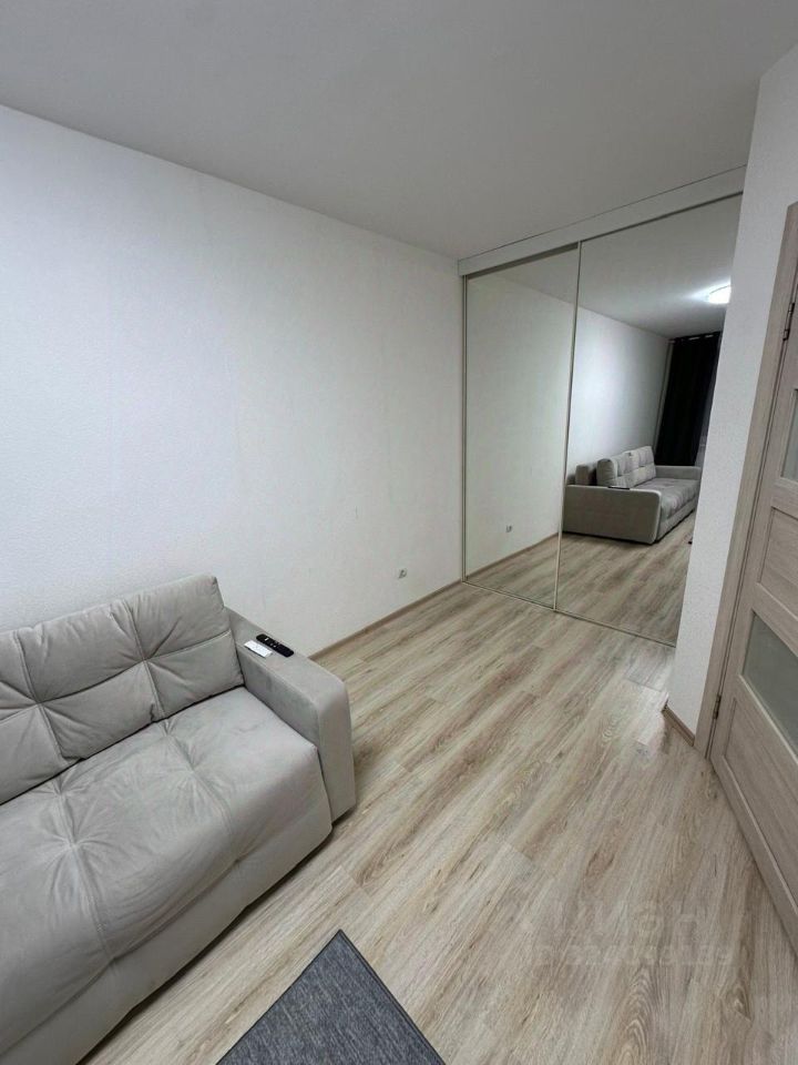 Аренда 1-комн квартиры на вторичном рынке улица Русановская, 18к1