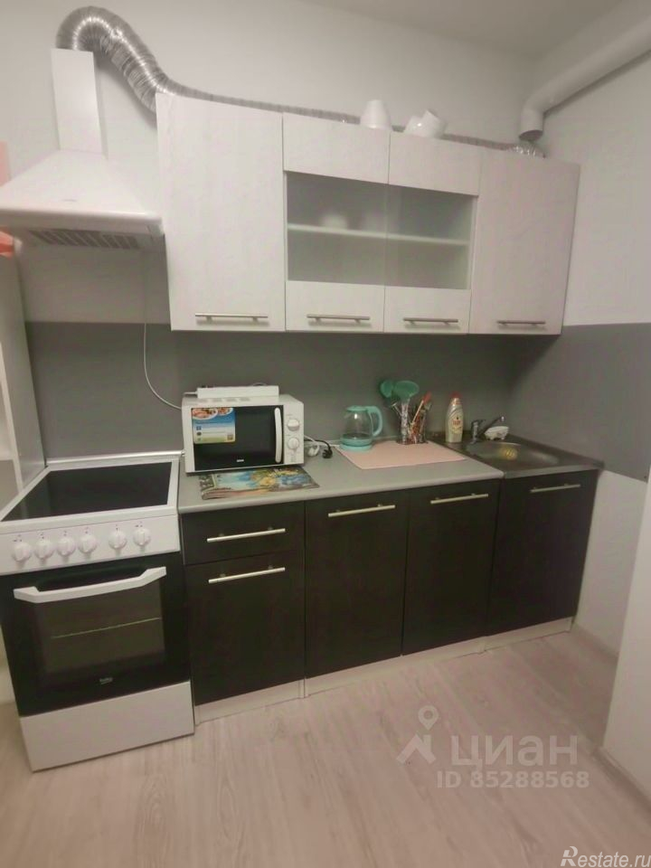 Аренда 2-комн квартиры на вторичном рынке Интернациональная улица,  д. 2