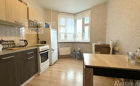 Продажа 2-комн квартиры на вторичном рынке Рабочая улица,  д. 33